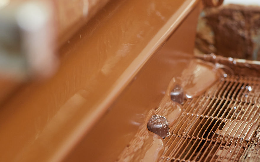 The Ultimate Comfort Drink: Why Hot Chocolate Flakes Outshine Powder