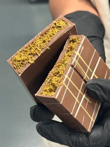 Crunchy Pistachio Kadayif "Dubai" Bar